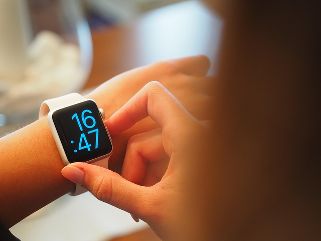 Maximizing Workplace Efficiency: The Revolutionary Impact of AI Technology on Productivity